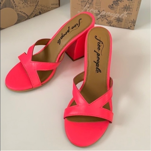 Free People Block Heel Slides Neon Pink - Picture 2 of 13